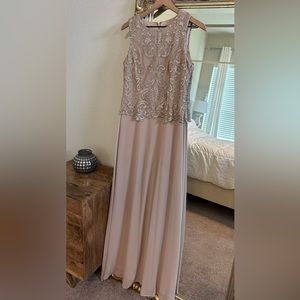 Alex Evenings women’s dress